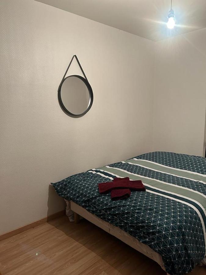 Une Maison En Ville Saint-Denis  Extérieur photo